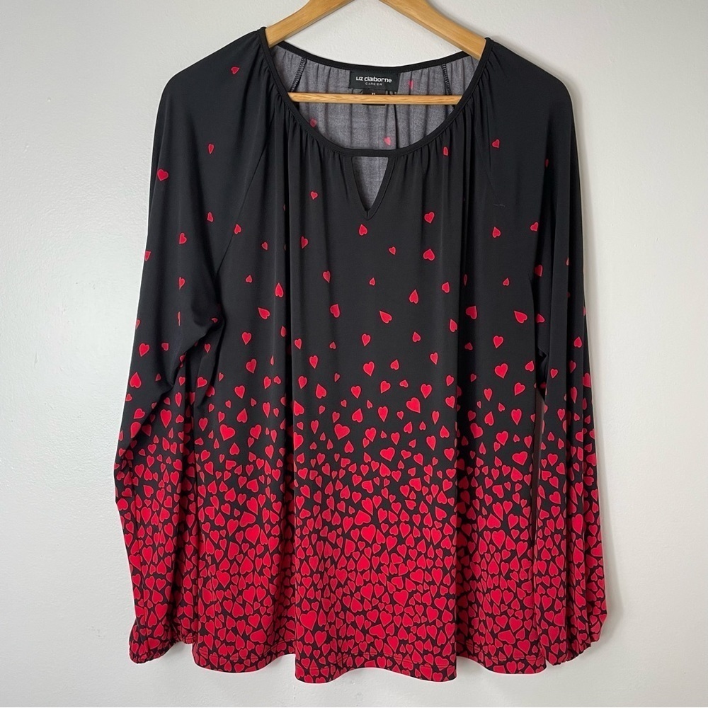 Liz Claiborne EUC red hearts on black Valentine’s top blouse Size XL